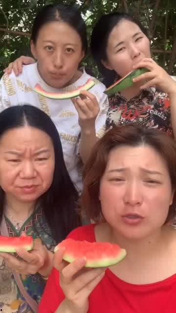 假扮吃瓜群众,吃瓜群众眼中的明星幕后故事